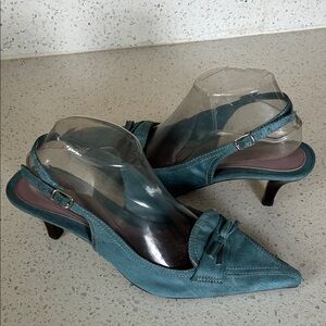 Chic Teal Slingback Heels